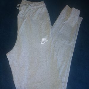 Youth Nike jogger pants